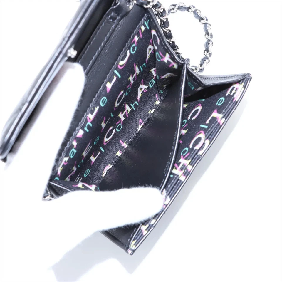 Chanel Matelassé Lambskin Chain Shoulder Bag / Coin Purse in Black with Gold-Tone Hardware