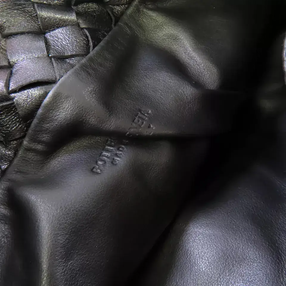 BOTTEGA VENETA BV GHW Mini Bulb Shoulder Bag