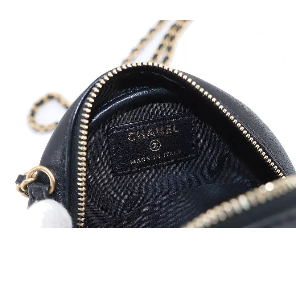 Auth CHANEL Matelasse Round Chain Shoulder Bag