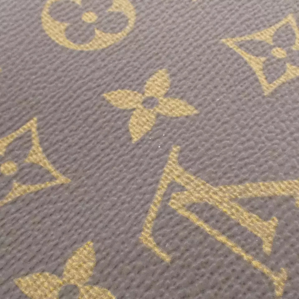 LOUIS VUITTON Monogram Poche Documents