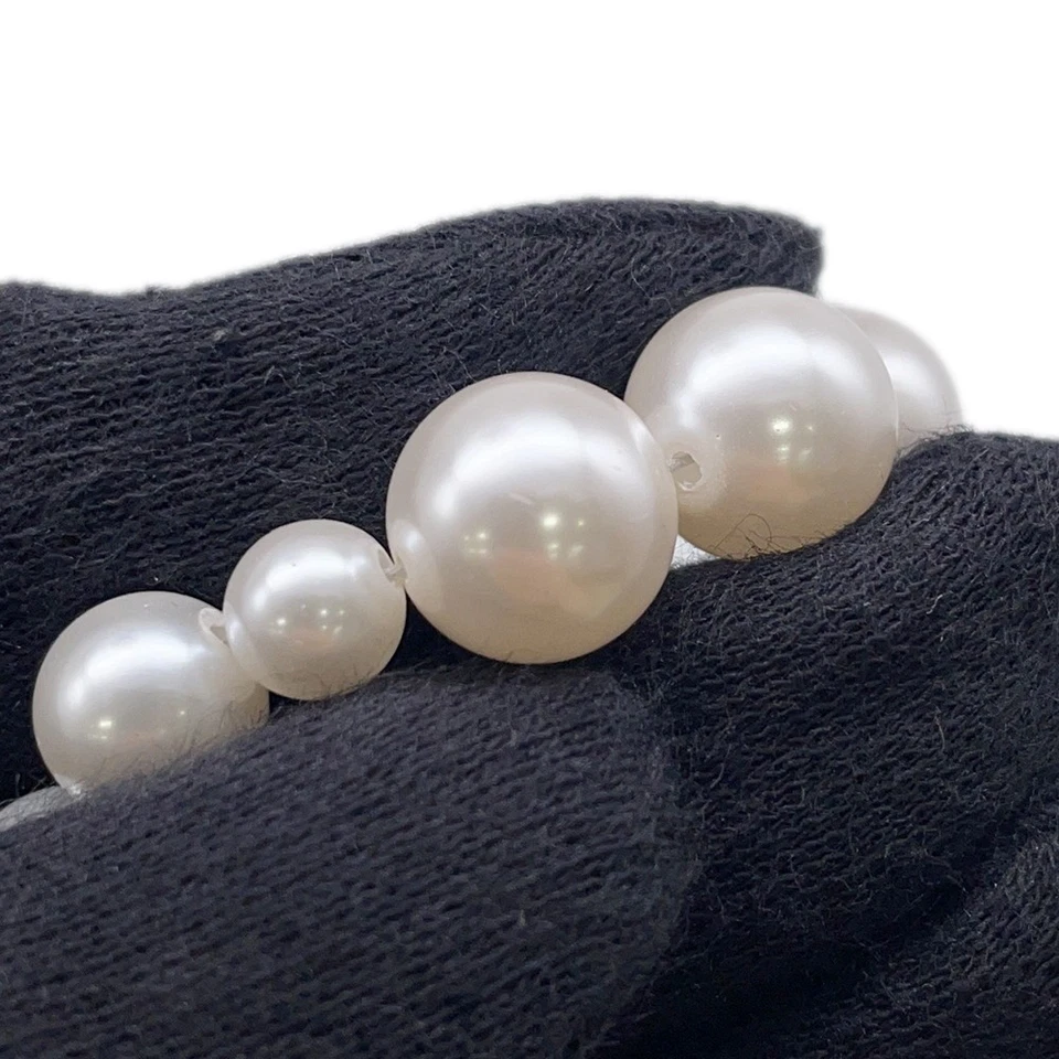 CHANEL Pearl Long Necklace Gold Plated Faux Pearl Rhinestone Champagne Gold