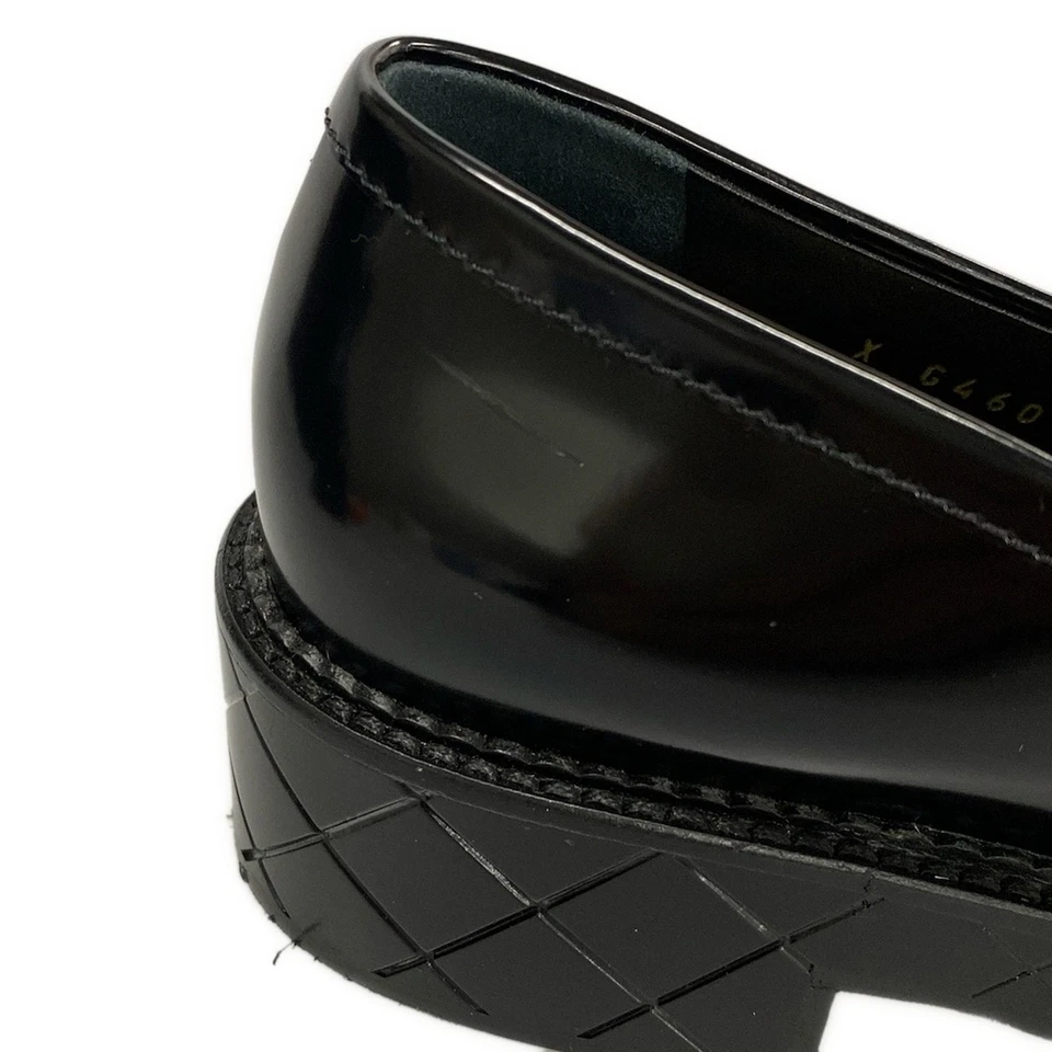 CHANEL Black Shiny Calfskin Women's Shoes