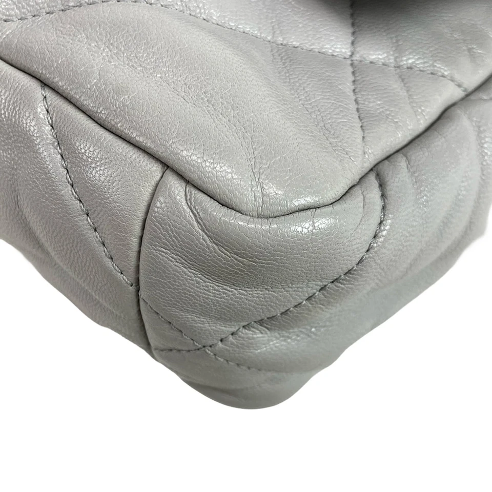 CHANEL CHANEL19 Gray Lambskin Shoulder Bag