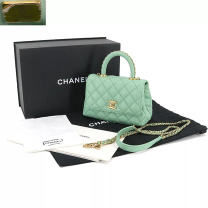 CHANEL Matelasse Hand Shoulder Bag