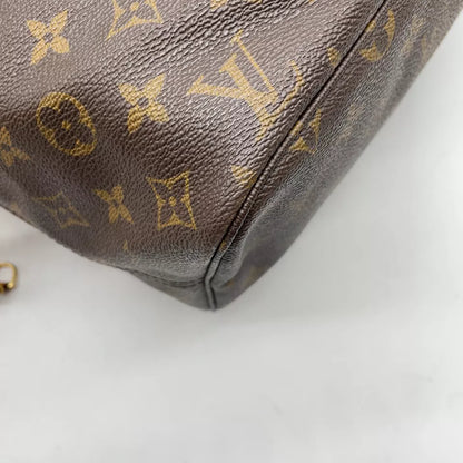 Louis Vuitton Monogram Neverfull Tote Bag