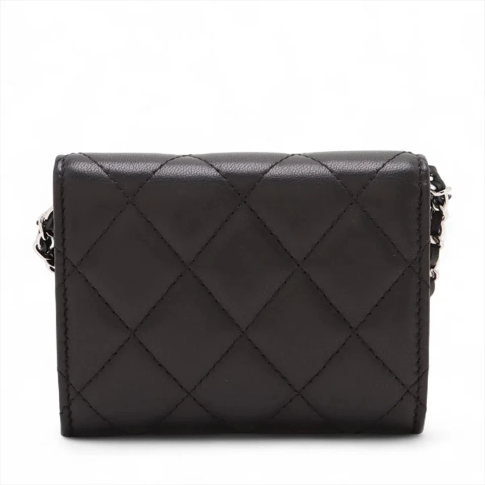 Chanel Matelassé Lambskin Chain Shoulder Bag / Coin Purse in Black with Gold-Tone Hardware