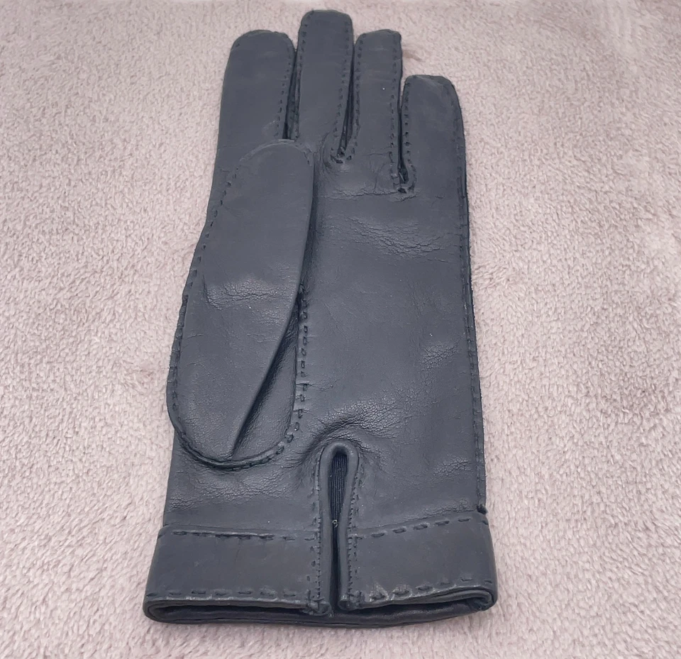 Hermès Série Gloves in Black Leather