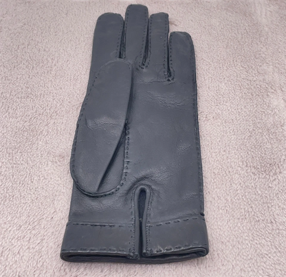 Hermès Série Gloves in Black Leather