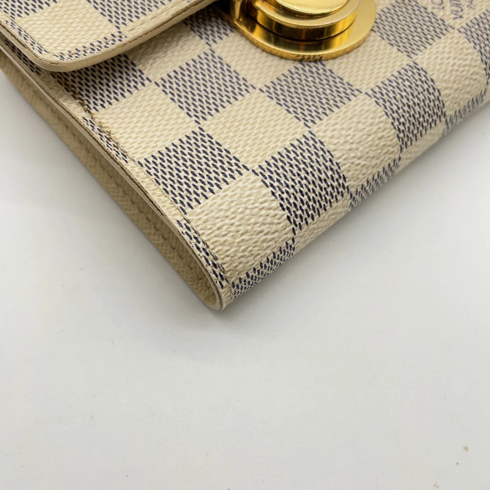 Louis Vuitton Vintage Damier Azur Portefeuille Koala Wallet