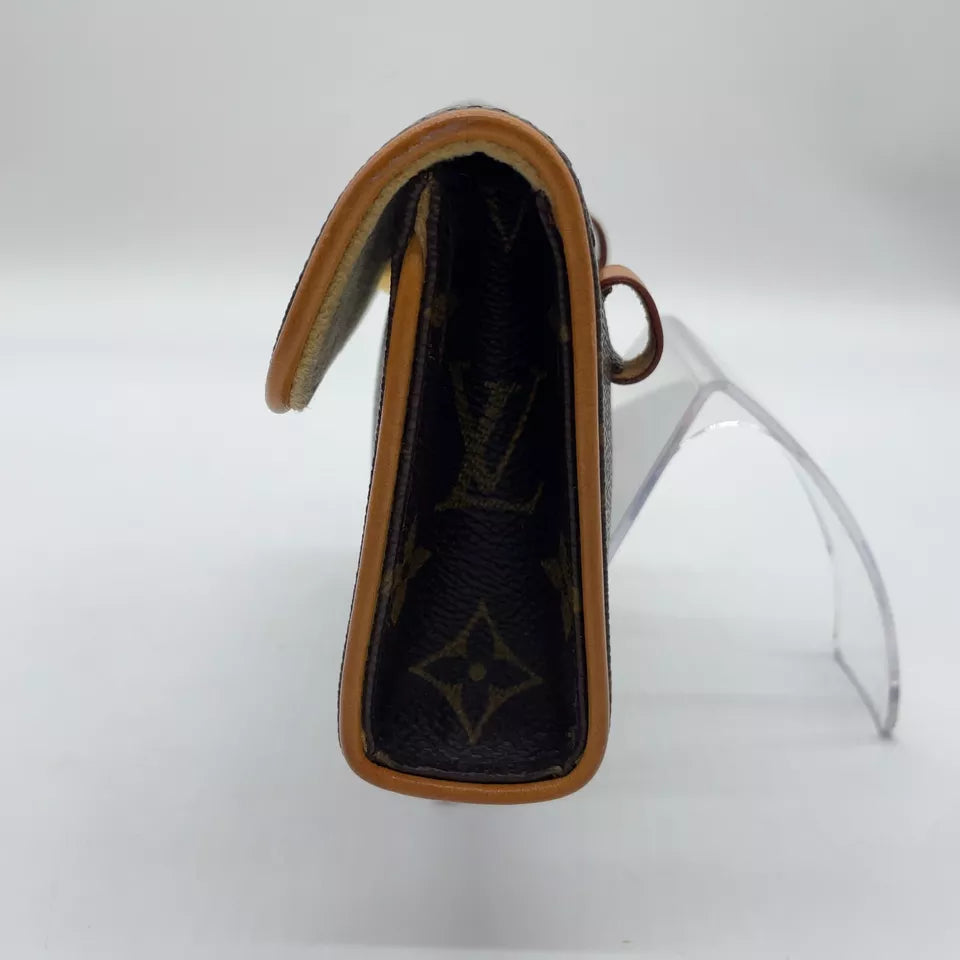 Louis Vuitton Monogram Florentine Pouch