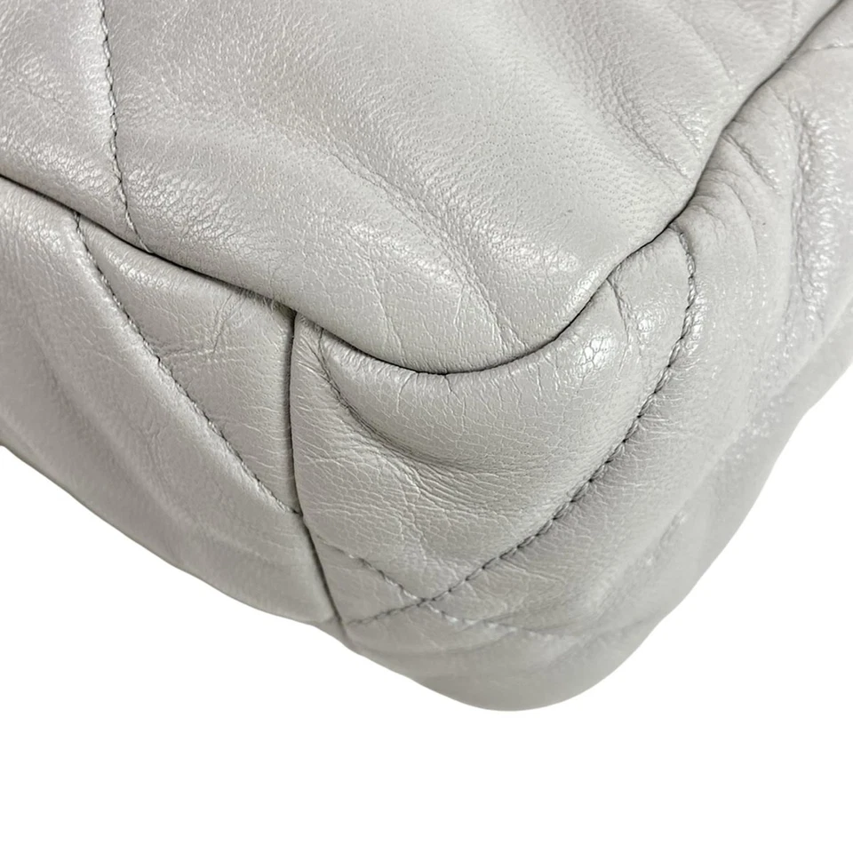 CHANEL CHANEL19 Gray Lambskin Shoulder Bag