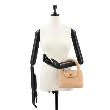 Chanel Vintage Handbag in Beige Leather