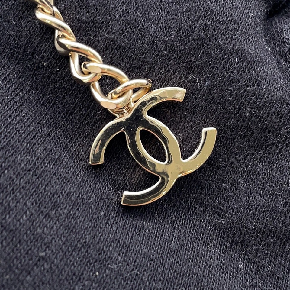 CHANEL CC Logo Mirror Necklace Lambskin Black