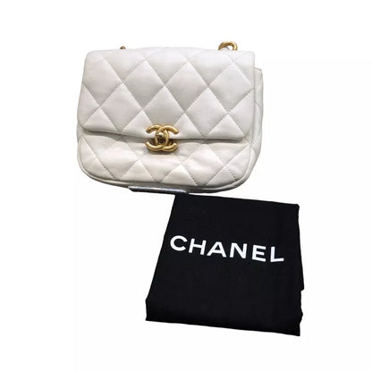 Auth CHANEL Mini Flap Shoulder Bag In White Lambskin