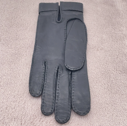 Hermès Série Gloves in Black Leather