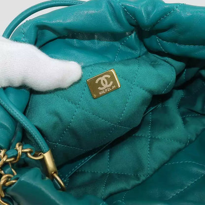 CHANEL 22 Mini Chain Shoulder Bag