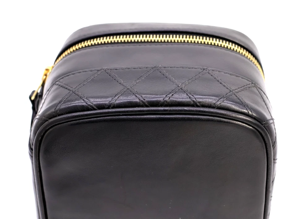 Chanel Matelassé Vanity Bag in Black Leather (Vintage)