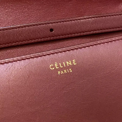 CELINE Classic Medium Shoulder Bag