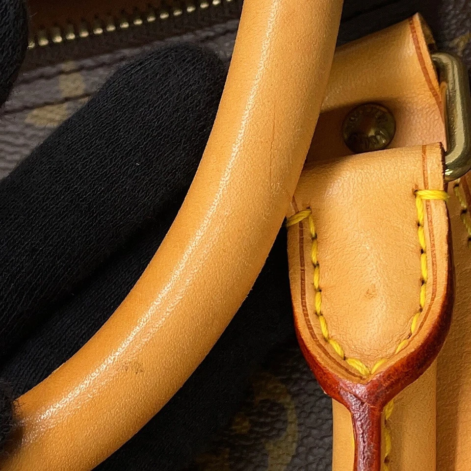 Louis Vuitton Keepall Bandoulière 60 in Monogram Canvas