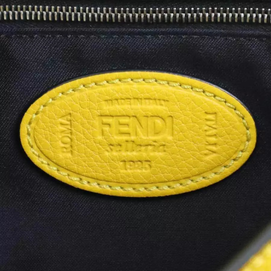 Auth FENDI Selleria Baguette Body Shoulder Bag Yellow Leather