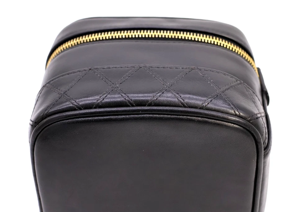 Chanel Matelassé Vanity Bag in Black Leather (Vintage)