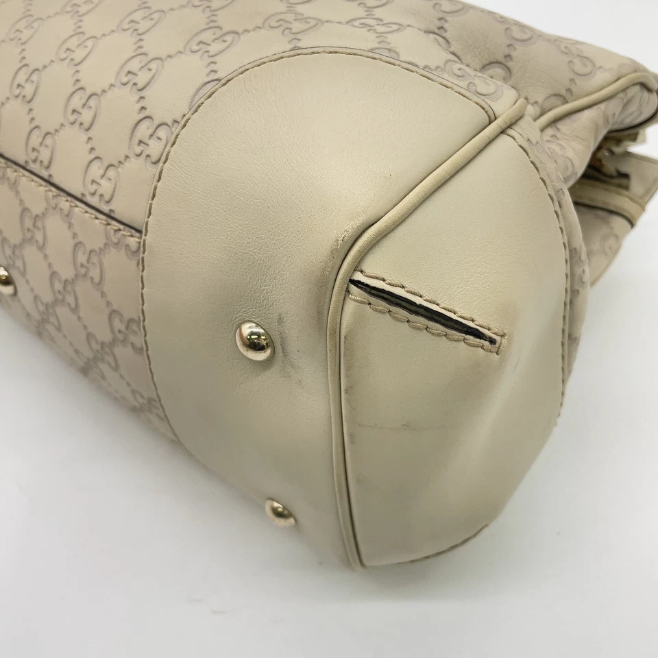 Gucci Guccissima Mayfair Tote Bag in Ivory Leather