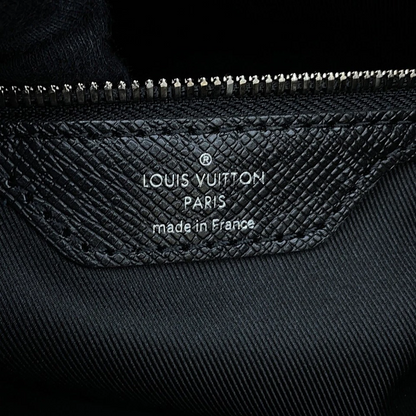 Louis Vuitton Taigarama Keepall Bandoulière 50 in Noir Taiga & Monogram Eclipse