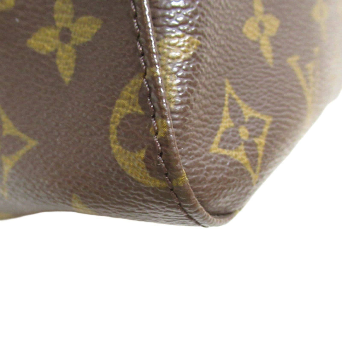 LOUIS VUITTON Shoulder Bag
